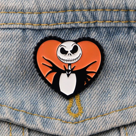 Enhance your Halloween look with HEROCROSS Enamel Pins! Perfect for backpacks and outfits, these brooches are a must-have accessory.