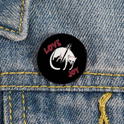 Charming Cat Pin Brooch for teachers and cat lovers. Perfect gift with a playful design, adding whimsy to any outfit.